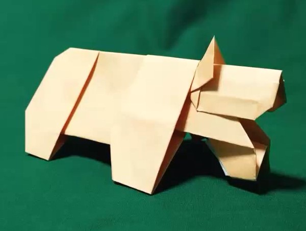 威廉希尔公司官网
折纸犀牛的折纸制作威廉希尔中国官网
手把手教你学习如何制作折纸犀牛