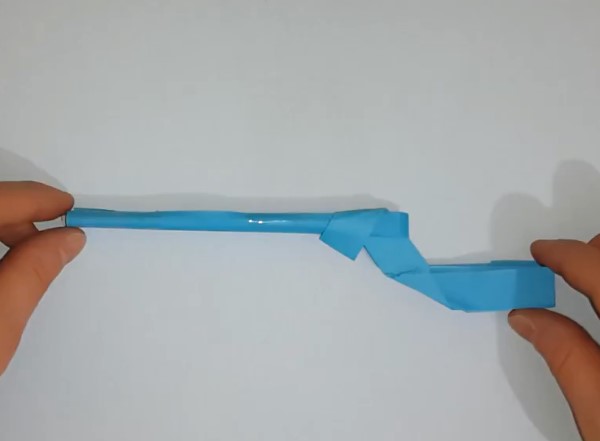威廉希尔公司官网
折纸鸟枪的制作威廉希尔中国官网
手把手教会你如何折叠出精美的折纸鸟枪