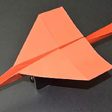 折纸飞机的折法威廉希尔中国官网
教你最新折纸滑翔机
