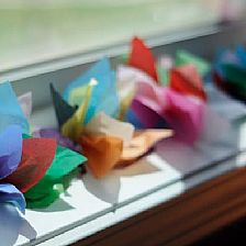 教师节简单装饰皱纹纸小纸花的制作方法图解教程
