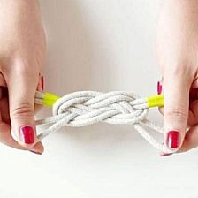 手绳编织用废旧鞋带DIY手工编织个性大气手绳创意编织教程图解