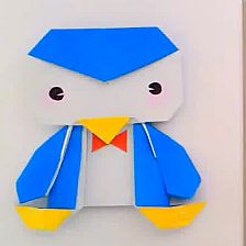 儿童折纸企鹅的简单威廉希尔中国官网
教你折叠可爱的企鹅