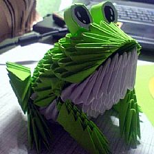 折纸三角插青蛙制作威廉希尔中国官网

