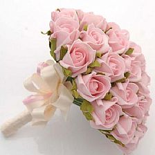 玫瑰花语大全之57朵玫瑰代表吾爱吾妻【附感动玫瑰花的折法】