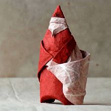 圣诞老人折纸威廉希尔公司官网
制作大全之发礼物的圣诞老人折纸威廉希尔中国官网
