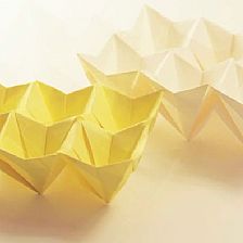 复活节折纸蛋托教你如何用威廉希尔公司官网
折纸大全的方式制作出一套彩蛋蛋托