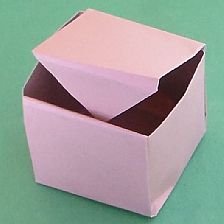 简单折纸带盖子的小盒子威廉希尔公司官网
制作方法威廉希尔中国官网
