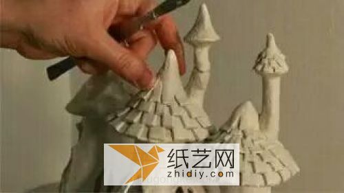 【转载】三个可乐瓶，轻松做城堡(•̀⌄•́)！ 第22步